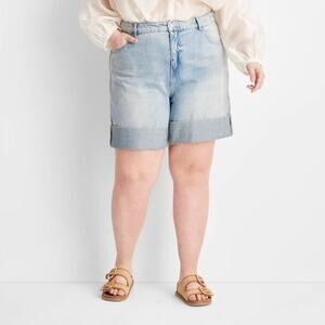 NWT! Future Collective Mid-Rise Wide Cuff Baggy Denim Shorts